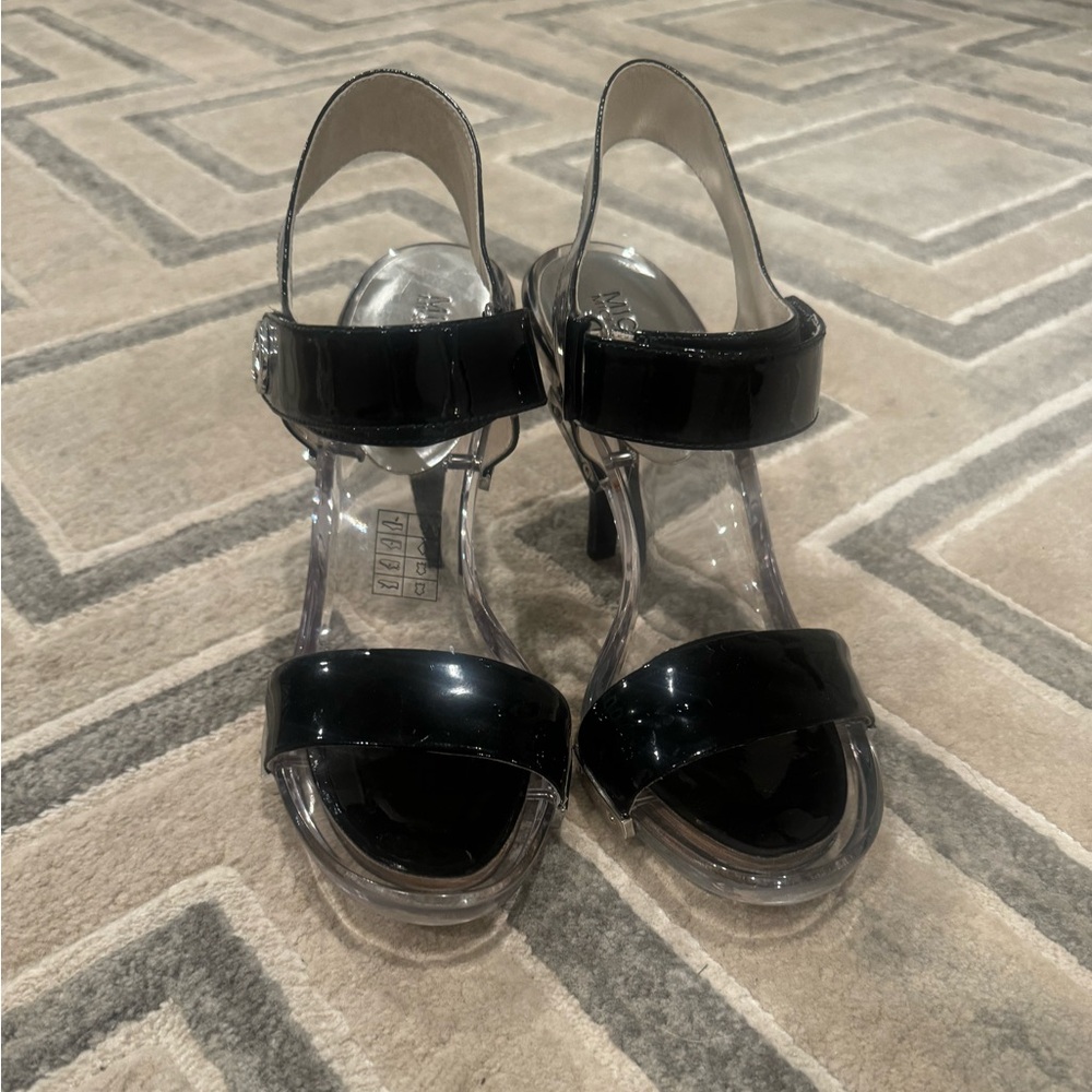 Michael kors sandals